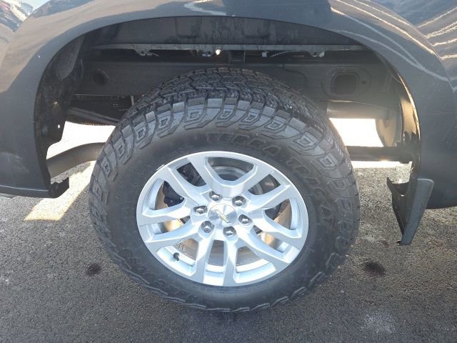 Used 2020 Chevrolet Silverado 1500 LT w/ All-Star Edition image 5