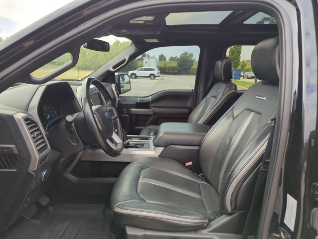 Used 2019 Ford F150 Platinum w/ Equipment Group 701A Luxury AWD/4WD image 14