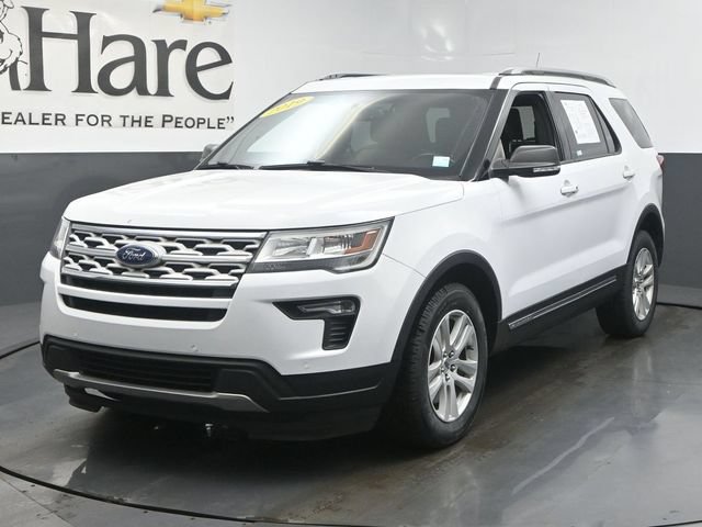 Used 2019 Ford Explorer XLT w/ Equipment Group 202A AWD/4WD image 35