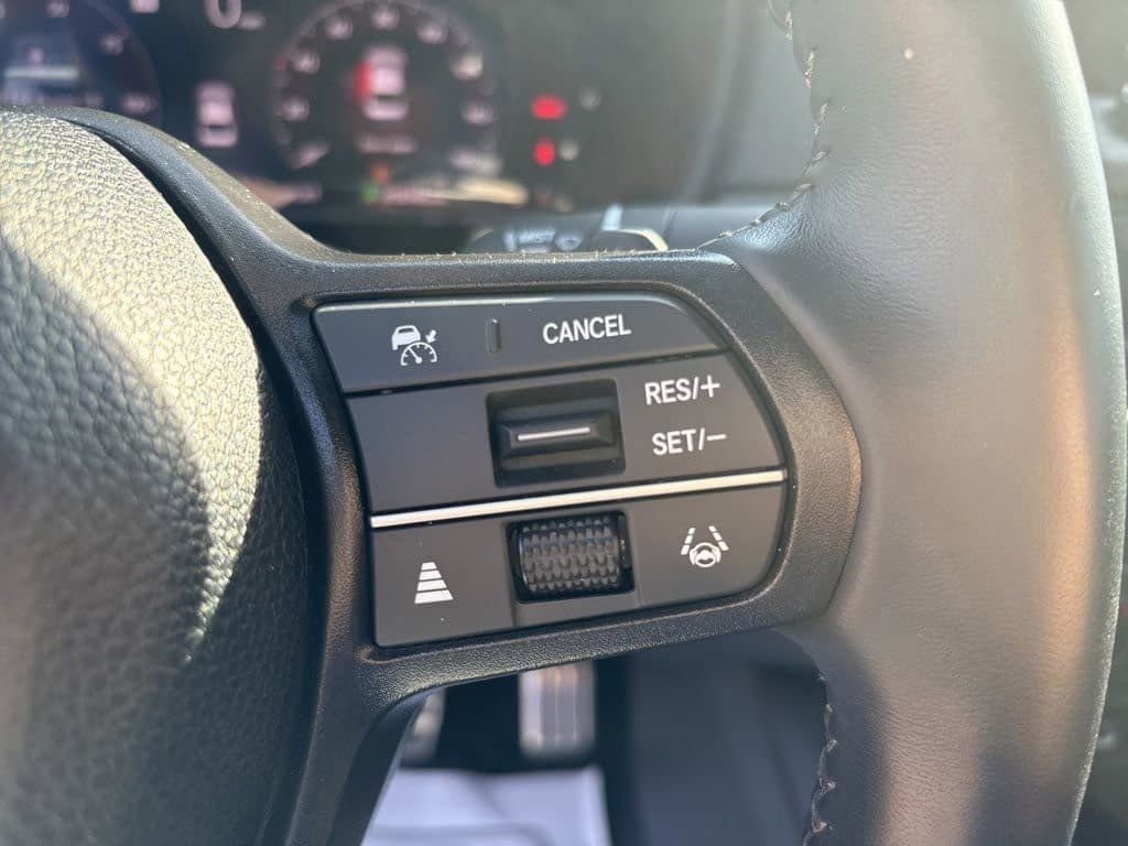 Used 2025 Honda Accord Sport image 22