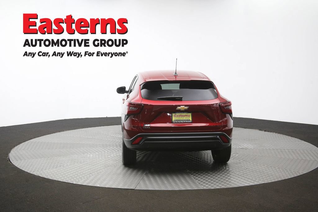 Used 2024 Chevrolet Trax LS FWD image 35