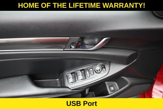 Used 2018 Honda Accord Sport image 13
