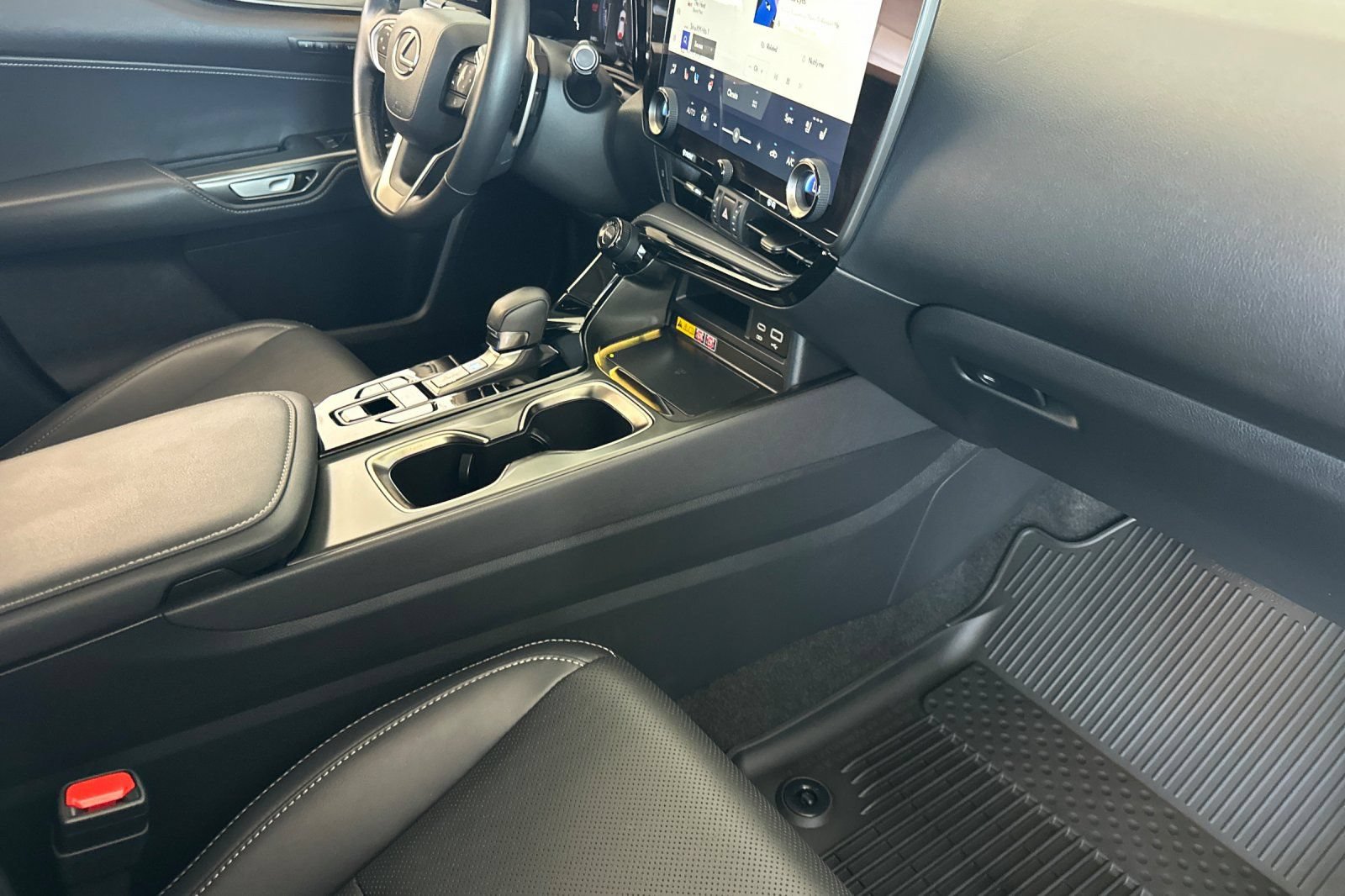 Certified 2025 Lexus NX 350h AWD w/ Accessory Package (2T) image 13