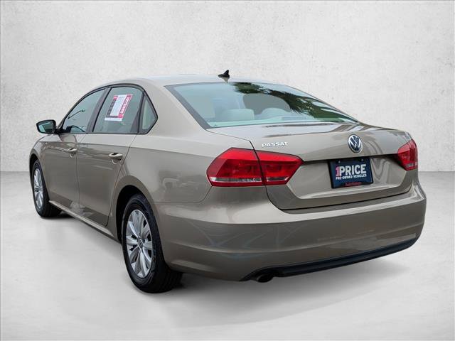 Used 2015 Volkswagen Passat 1.8T Wolfsburg Edition image 8
