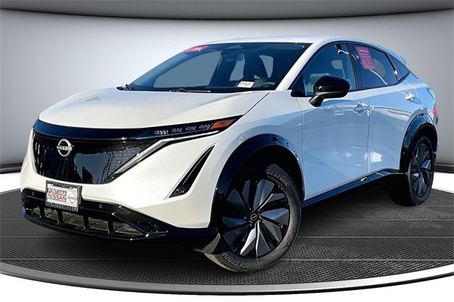 Certified 2025 Nissan Ariya AWD image 3