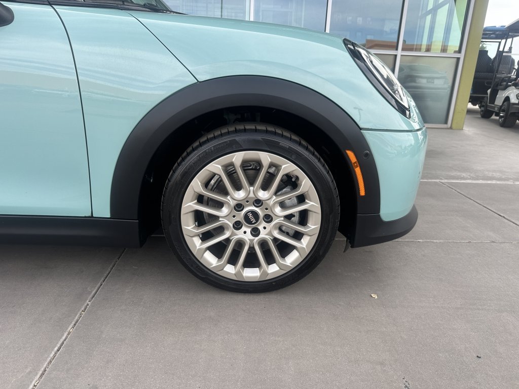 Used 2025 MINI Cooper S FWD image 8