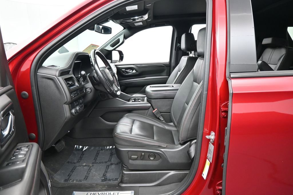 Used 2022 Chevrolet Tahoe RST w/ Sport Performance Package RWD image 11