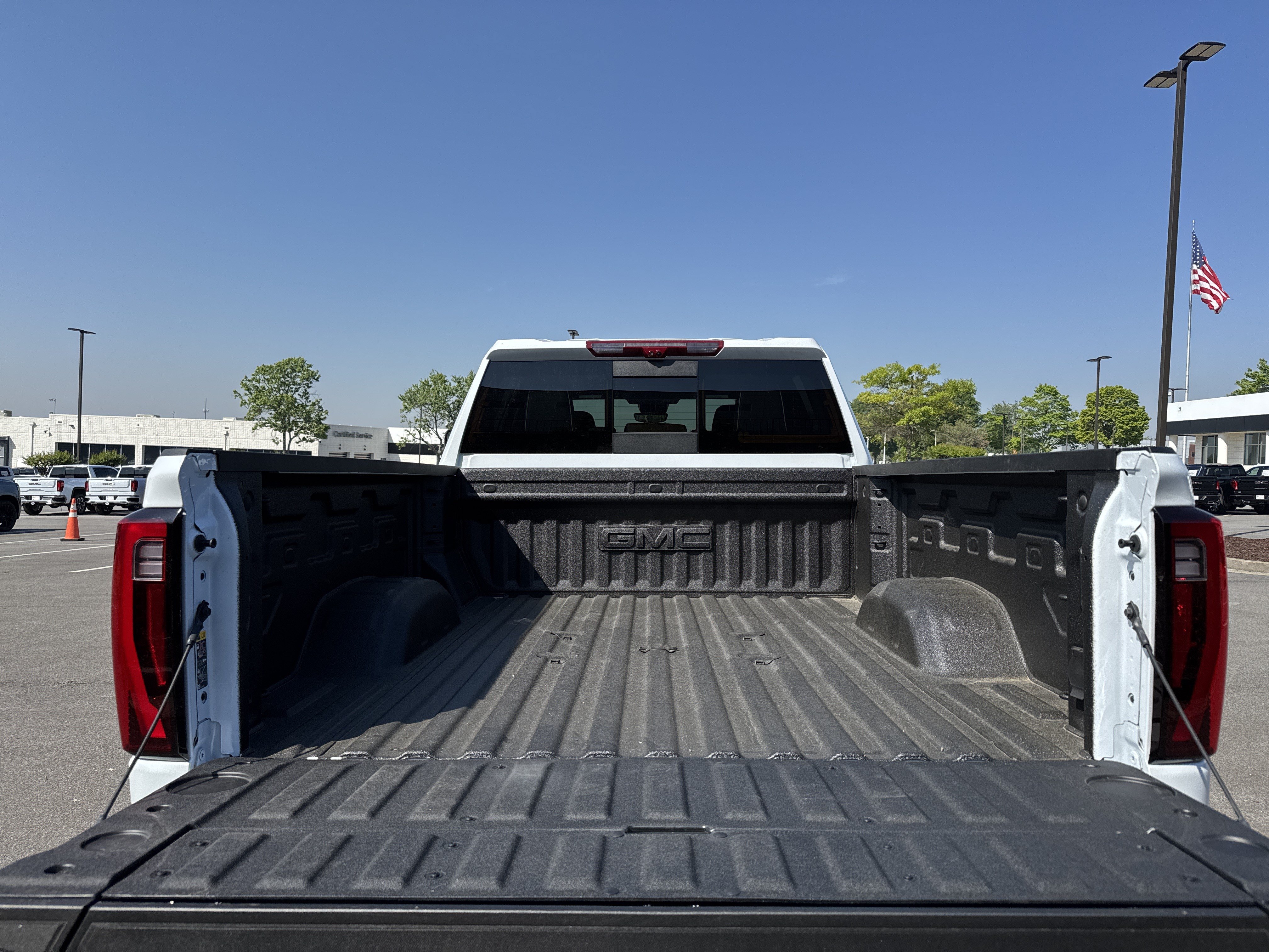 New 2026 GMC Sierra 2500 Denali Ultimate AWD/4WD image 33