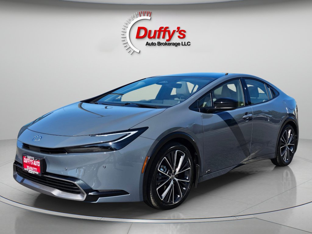 Used 2025 Toyota Prius XLE image 15