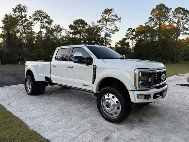 Used 2023 Ford F450 Platinum w/ FX4 Off-Road Package AWD/4WD image 1