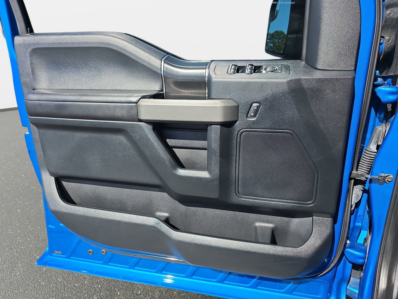 Used 2019 Ford F150 Raptor w/ Equipment Group 801A Mid AWD/4WD image 27