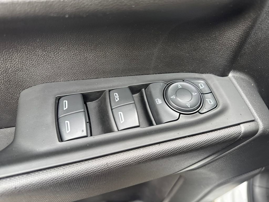 Used 2024 Chevrolet Silverado 1500 Custom image 18