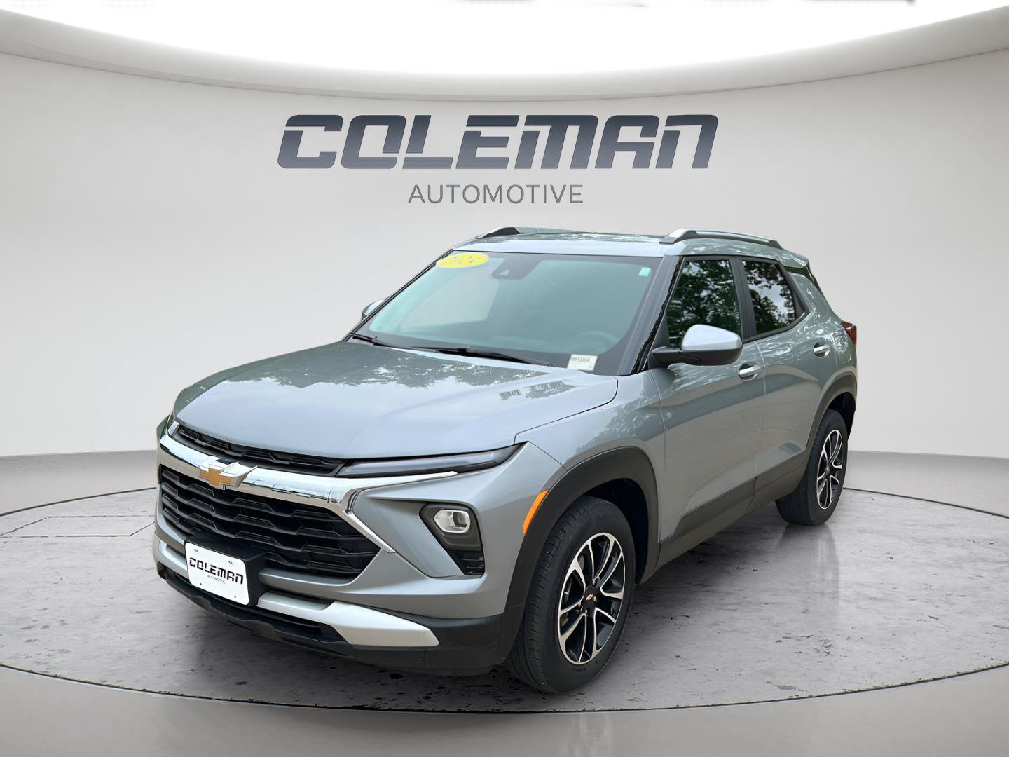 Used 2024 Chevrolet TrailBlazer LT w/ Driver Confidence Package