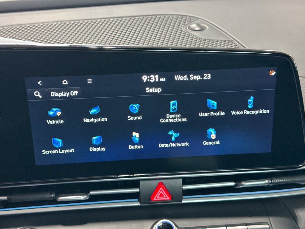 Used 2024 Hyundai Elantra SEL FWD image 48