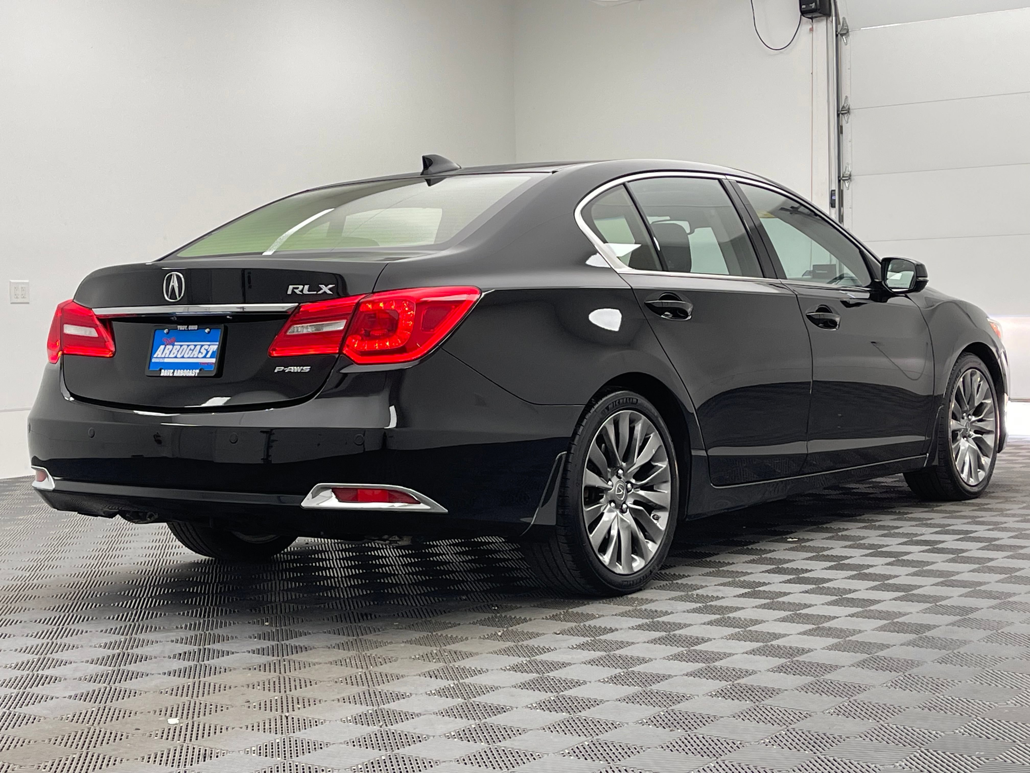 Used 2017 Acura RLX w/ Advance Package FWD image 8