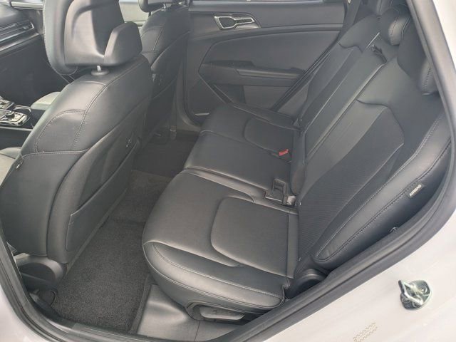 Used 2024 Kia Sportage EX FWD image 17