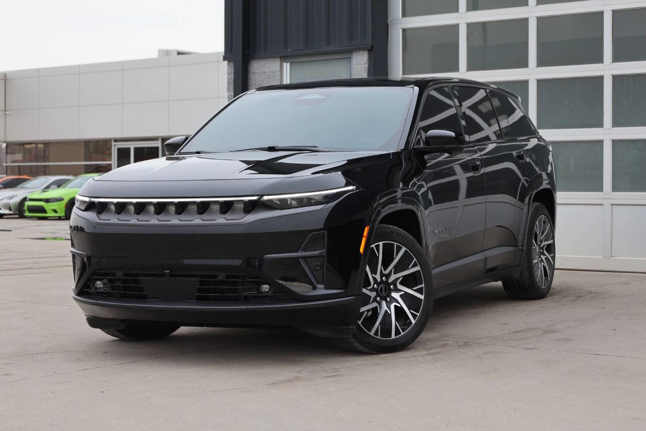 Used 2025 Jeep Wagoneer S Limited image 3