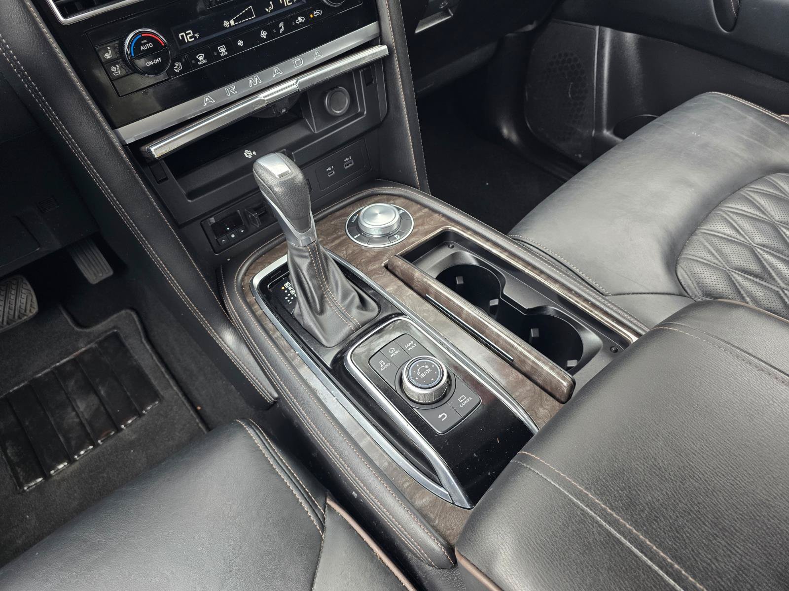 Certified 2024 Nissan Armada Platinum w/ Captain's Chairs Package AWD/4WD image 18