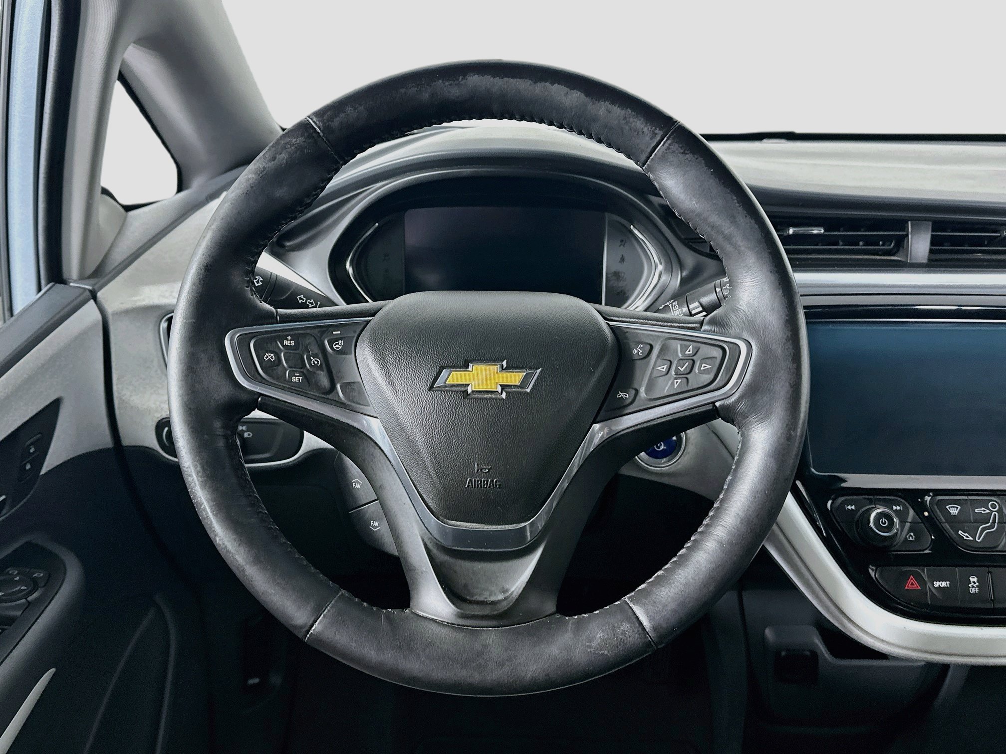 Used 2017 Chevrolet Bolt LT FWD image 18