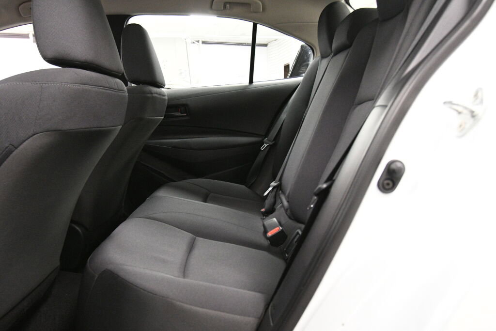 Certified 2024 Toyota Corolla LE image 19