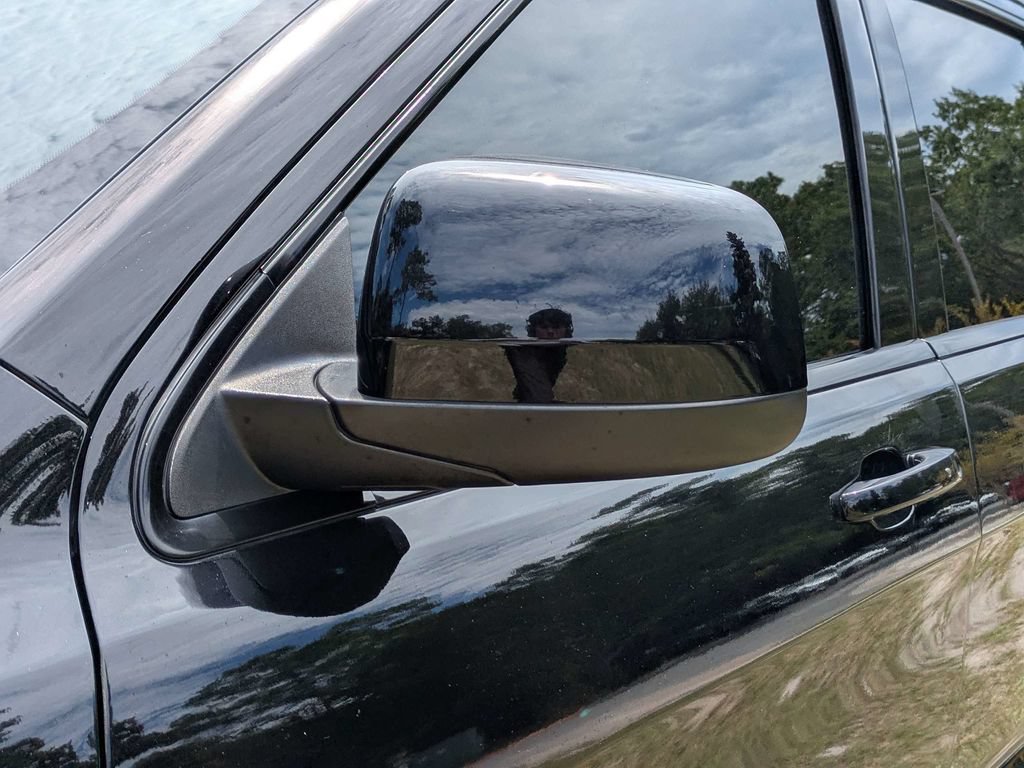 Used 2019 Jeep Grand Cherokee Altitude RWD image 10