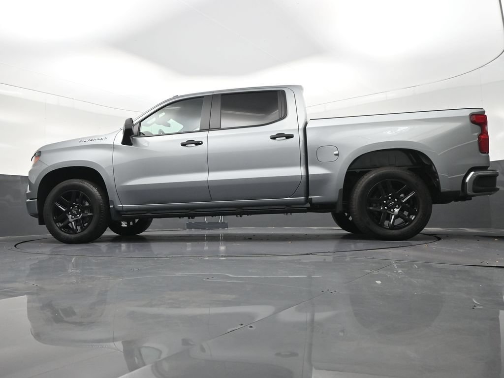 Used 2026 Chevrolet Silverado 1500 Custom RWD image 27