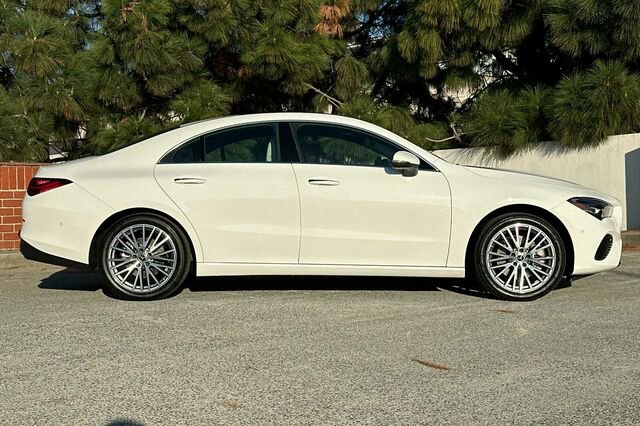 Certified 2025 Mercedes-Benz CLA 250 image 3