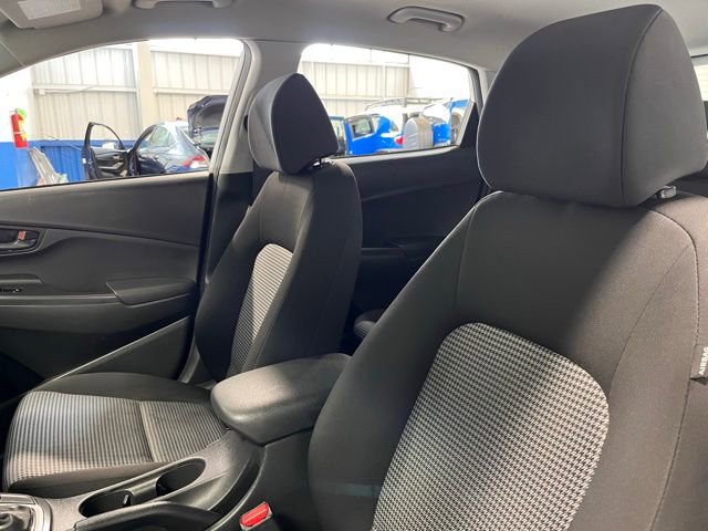 Used 2019 Hyundai Kona SE w/ Cargo Package FWD image 23