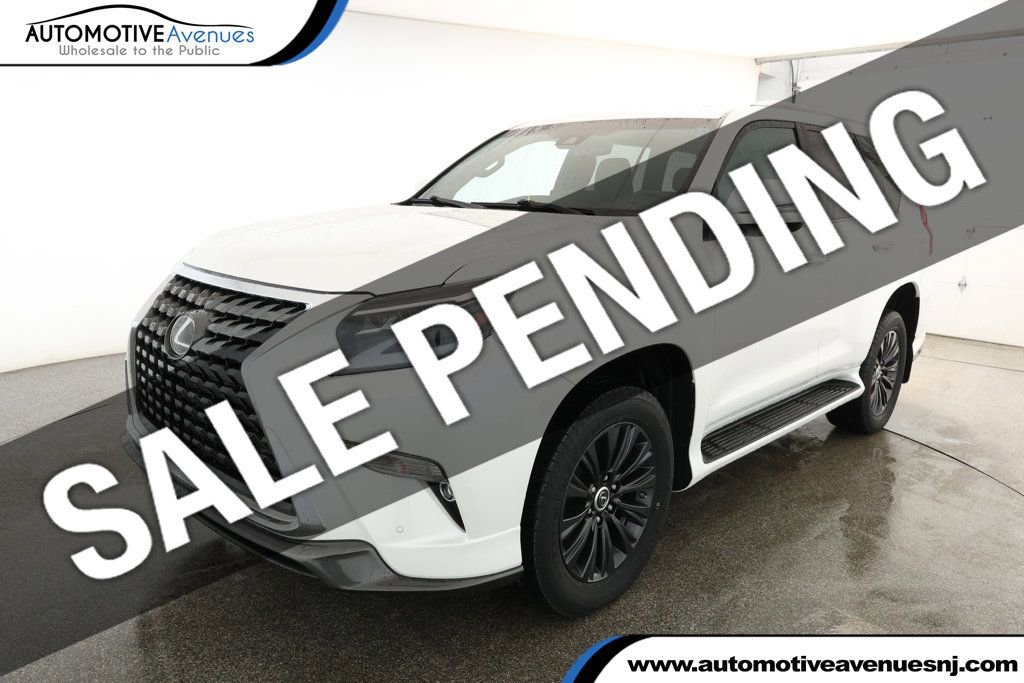 Used 2022 Lexus GX 460 Premium w/ Accessory Package