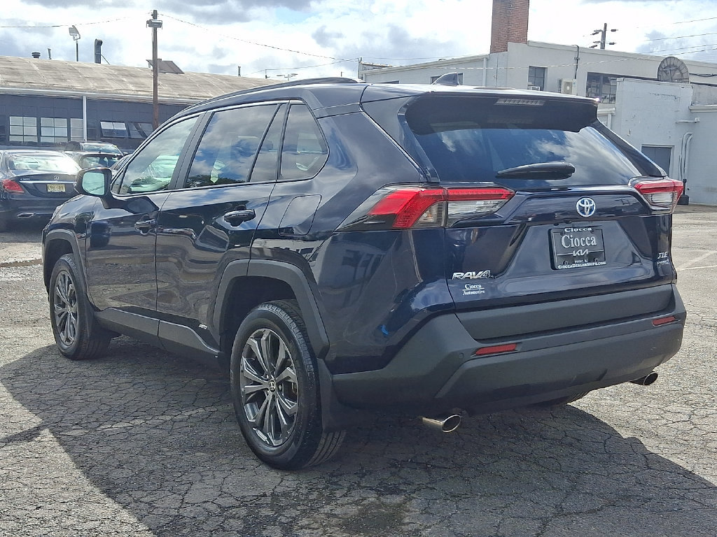 Used 2024 Toyota RAV4 XLE Premium w/ Weather Package AWD/4WD image 8