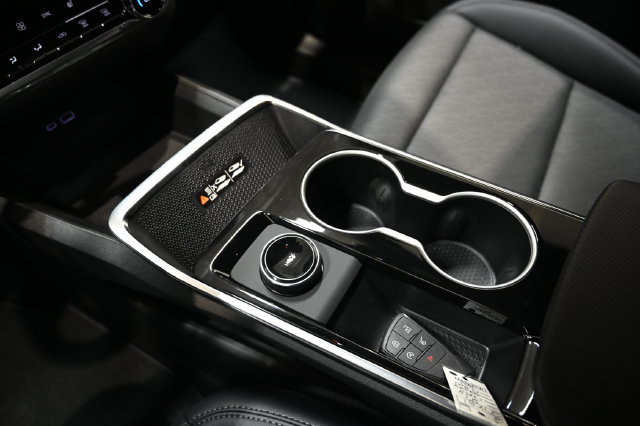 New 2027 Chevrolet Equinox LT w/ Convenience Package II FWD image 19