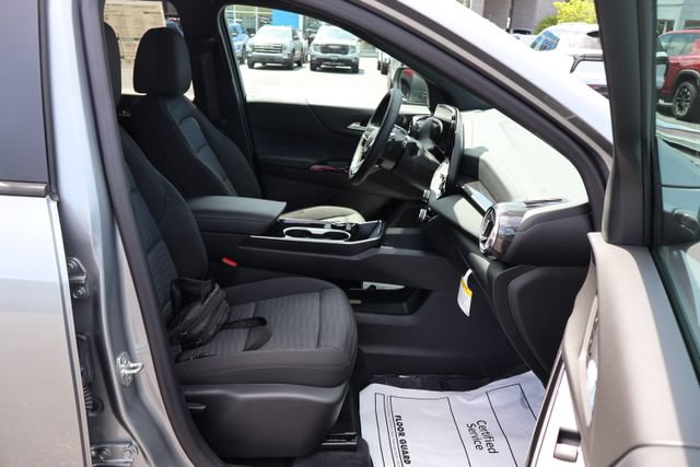New 2026 Chevrolet Equinox LT w/ Safety and Technology Package AWD/4WD image 24