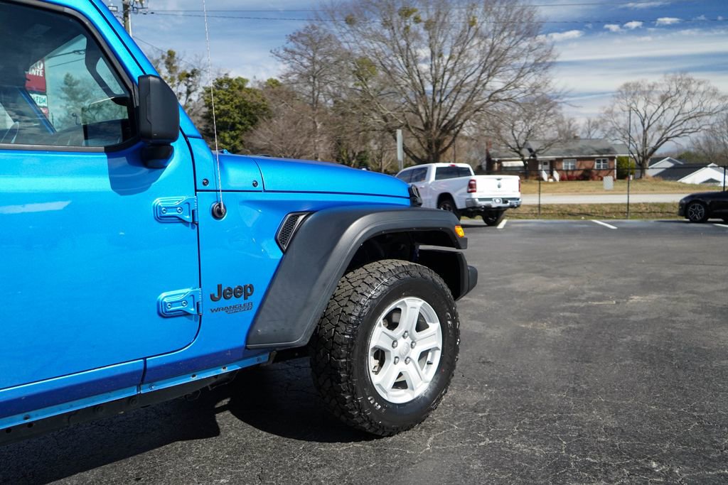 Used 2021 Jeep Wrangler Sport S image 11