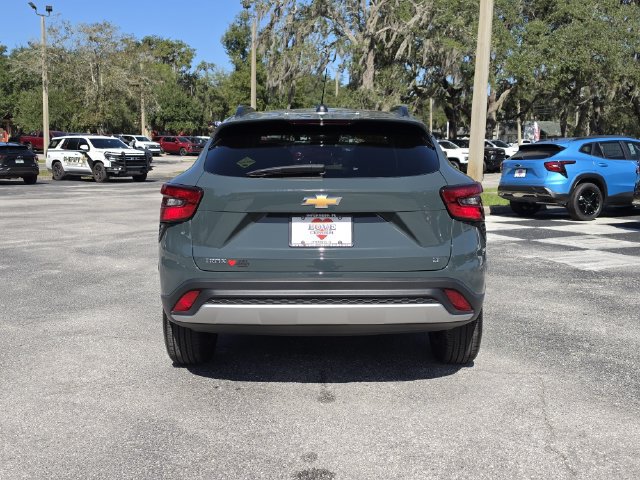 Certified 2026 Chevrolet Trax LT FWD image 5