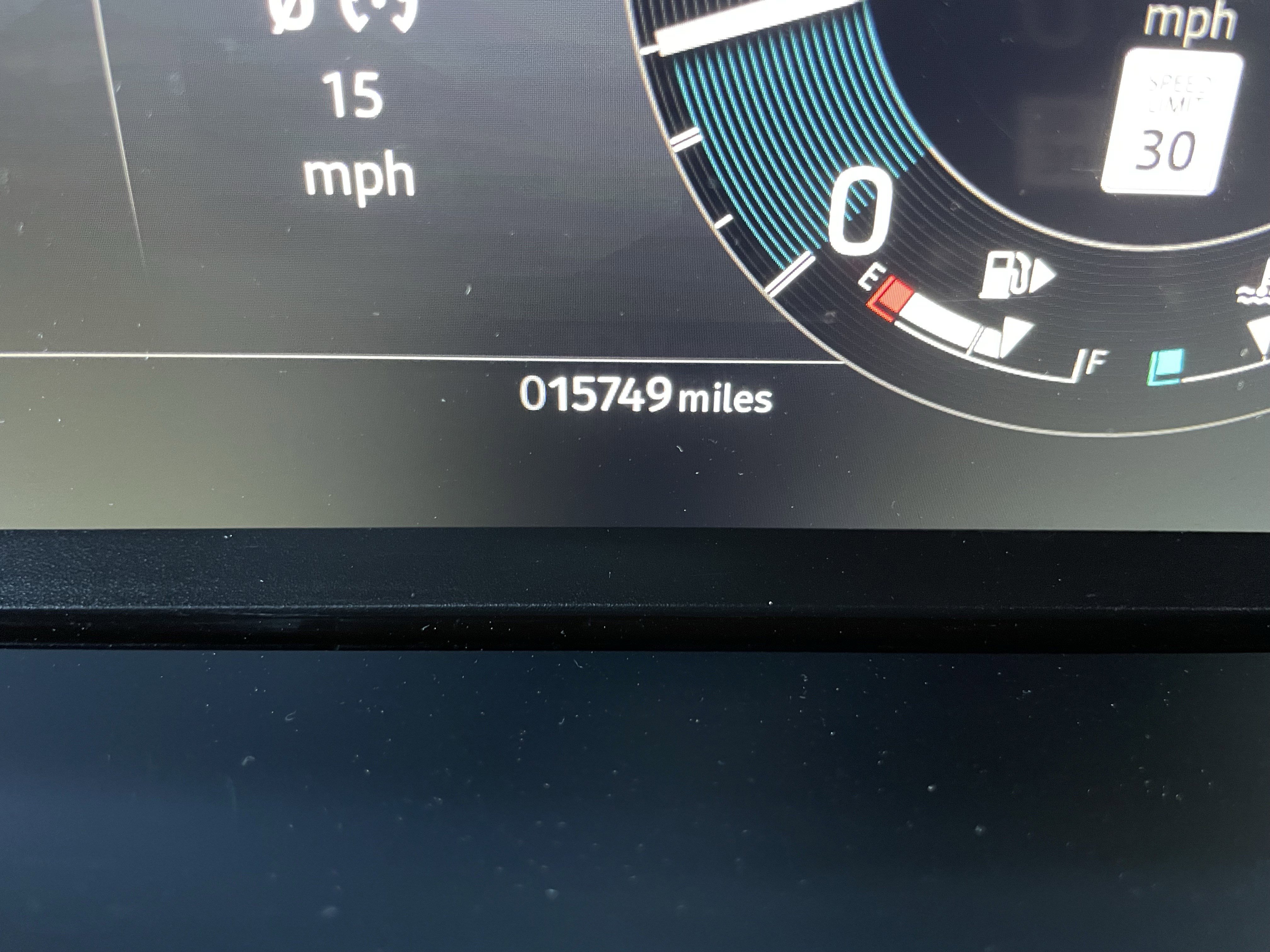 Certified 2024 Land Rover Discovery Sport S image 25