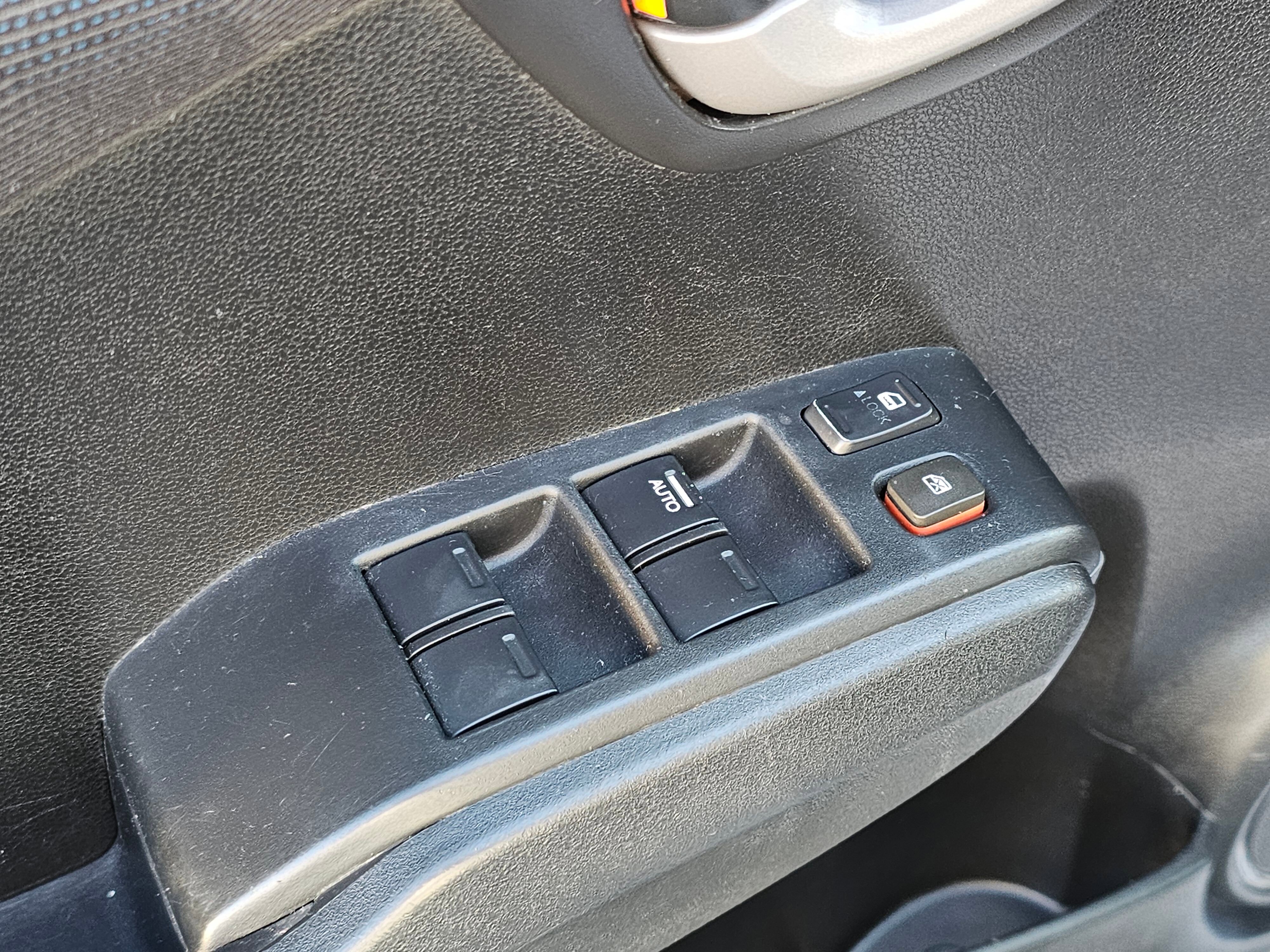 Used 2009 Honda Fit Sport image 22