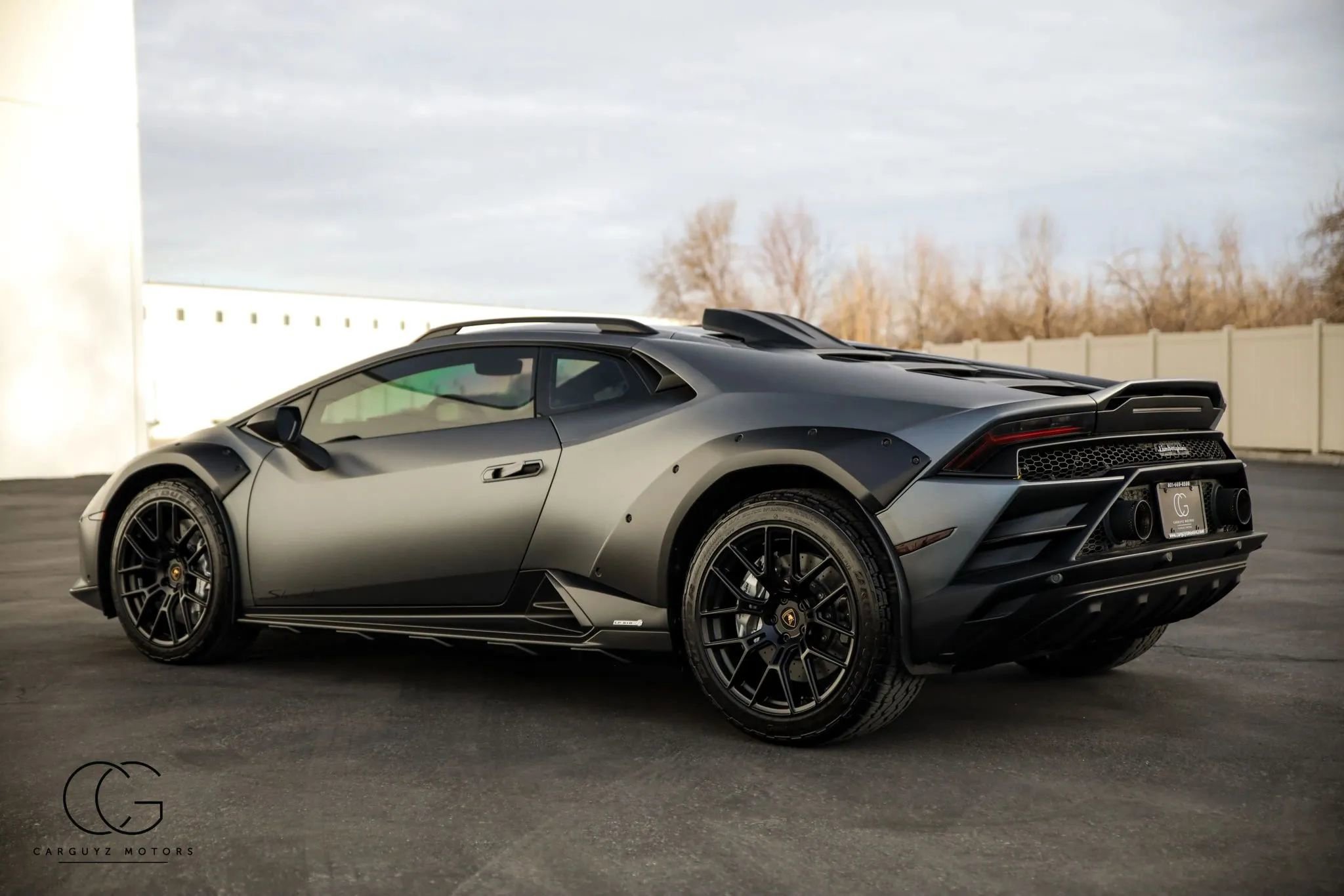 Used 2024 Lamborghini Huracan Sterrato AWD/4WD image 21