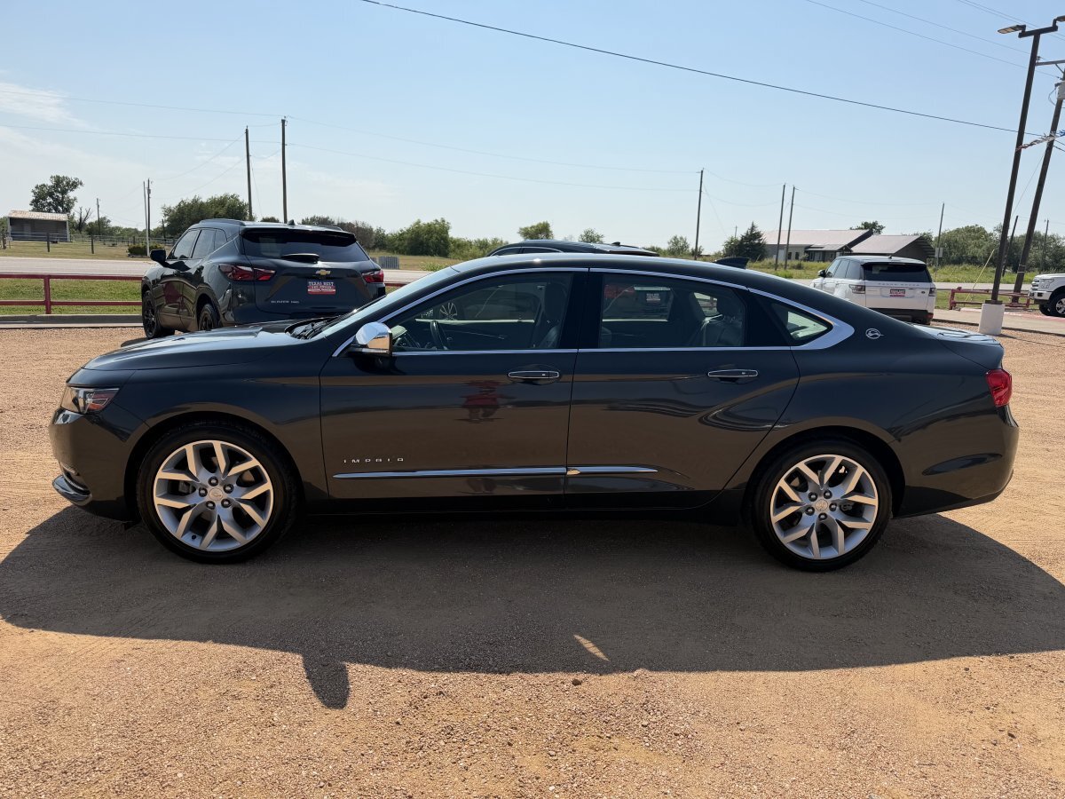 Used 2015 Chevrolet Impala LTZ FWD image 5