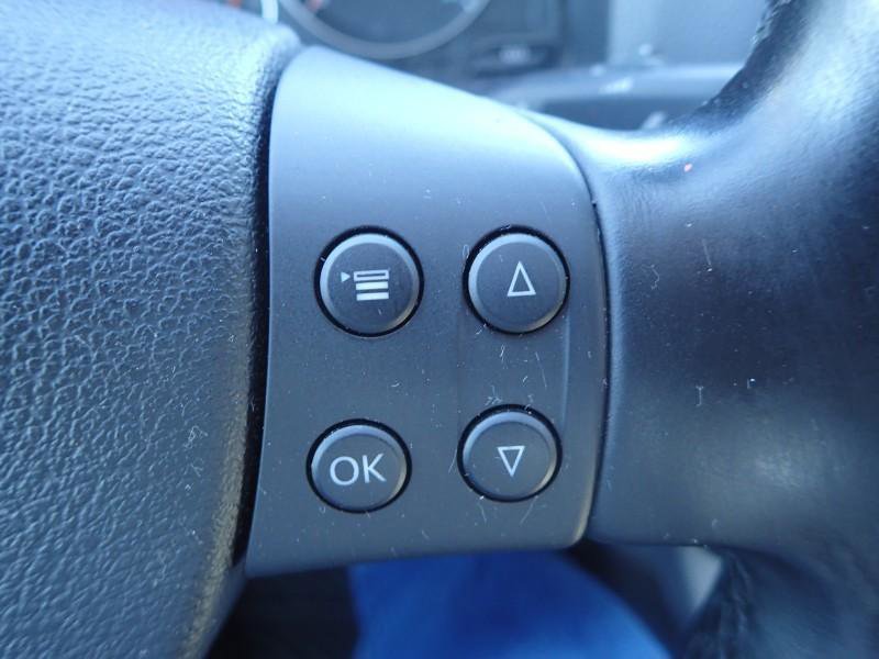 Used 2009 Volkswagen Jetta TDI FWD image 16