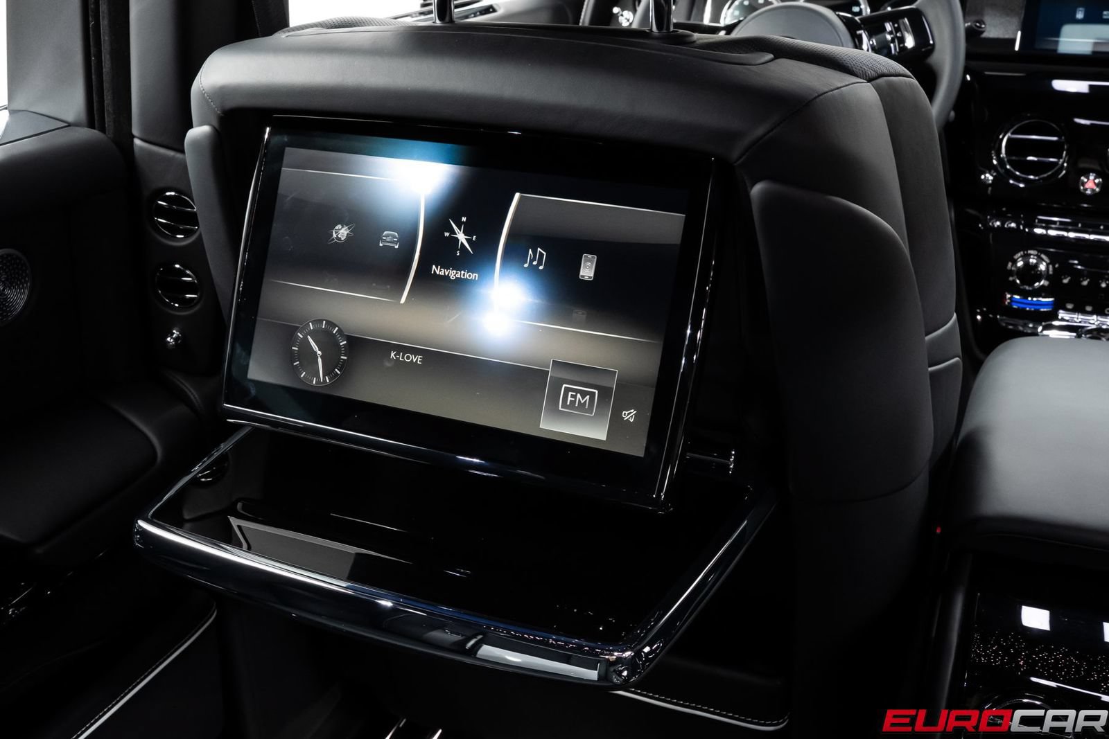 Used 2022 Rolls-Royce Phantom Sedan RWD image 27
