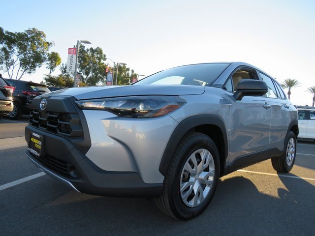 New 2026 Toyota Corolla Cross L image 3