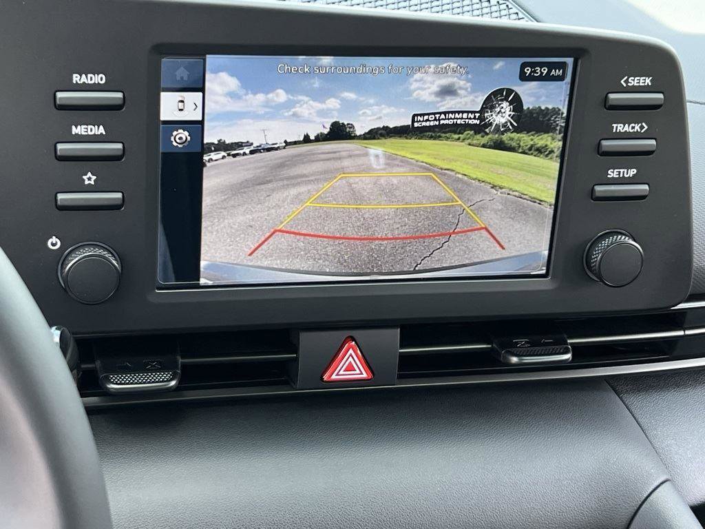 New 2025 Hyundai Elantra Sport w/ Cargo Package image 11