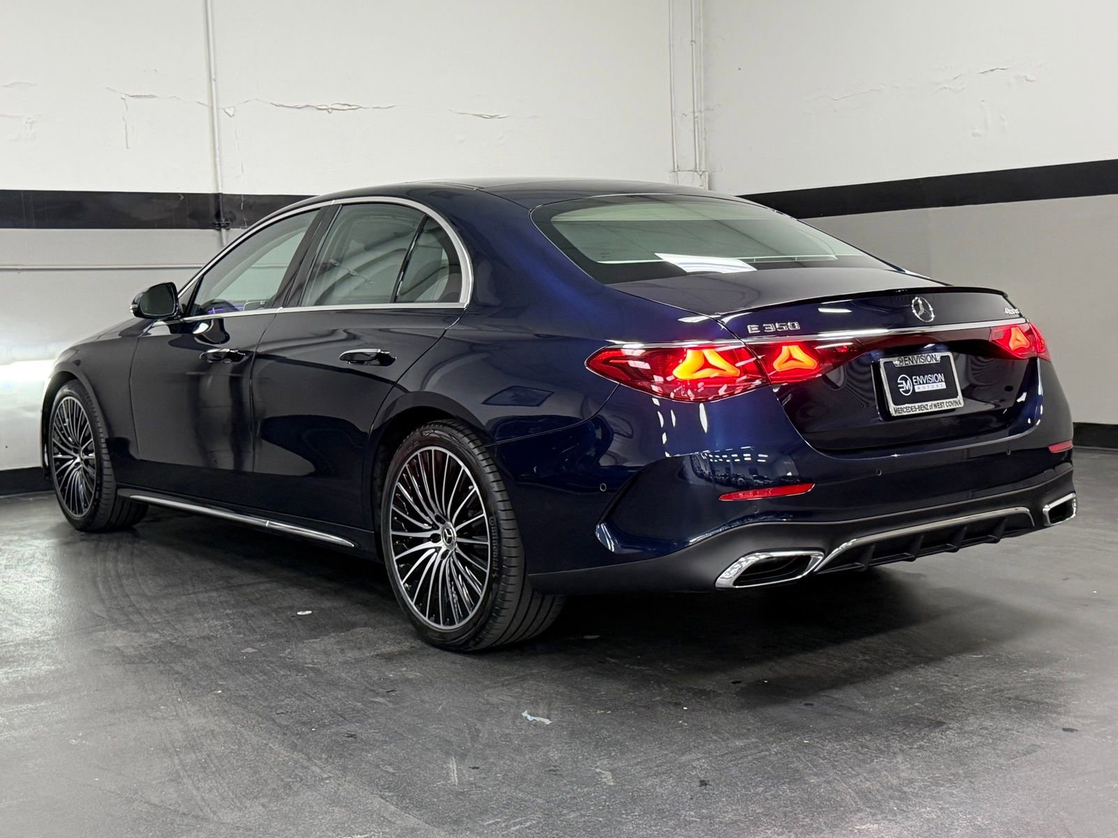 Certified 2025 Mercedes-Benz E 350 4MATIC Sedan image 9