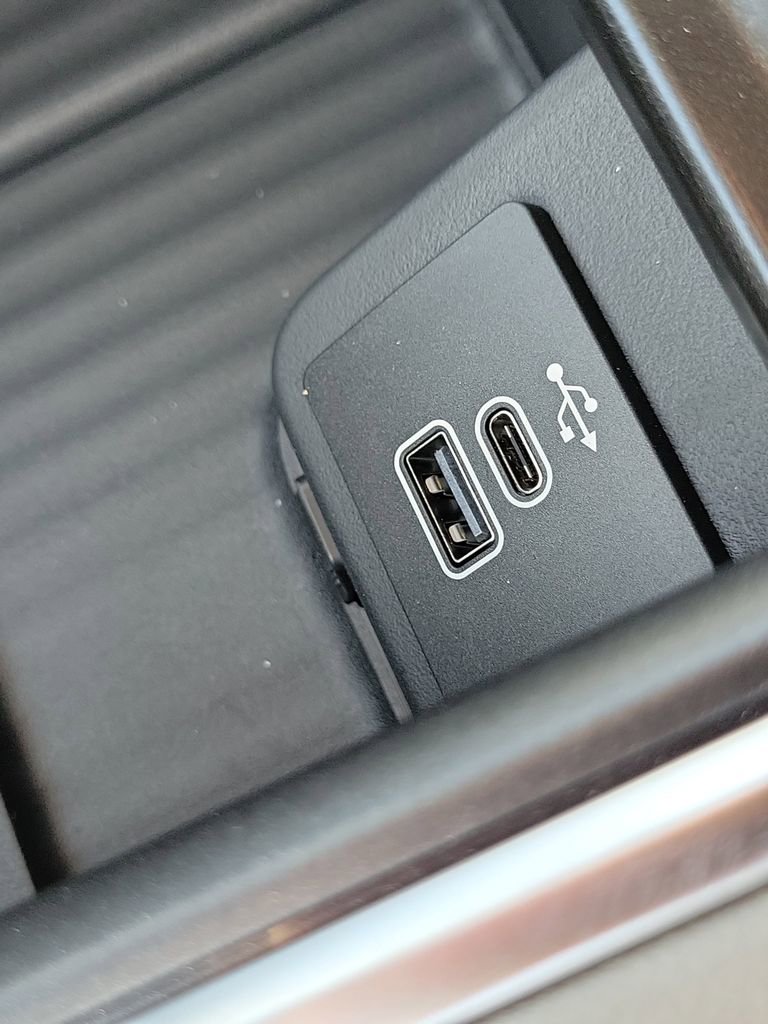 New 2026 Ford Expedition Active image 28