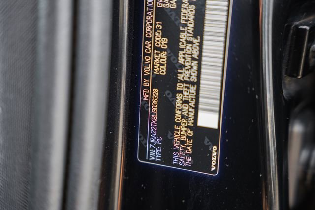 Used 2020 Volvo S60 T6 Momentum image 40