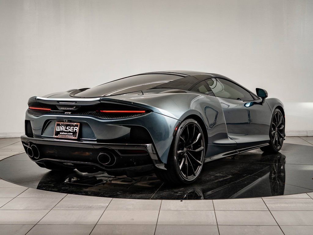 Used 2025 McLaren GTS image 17