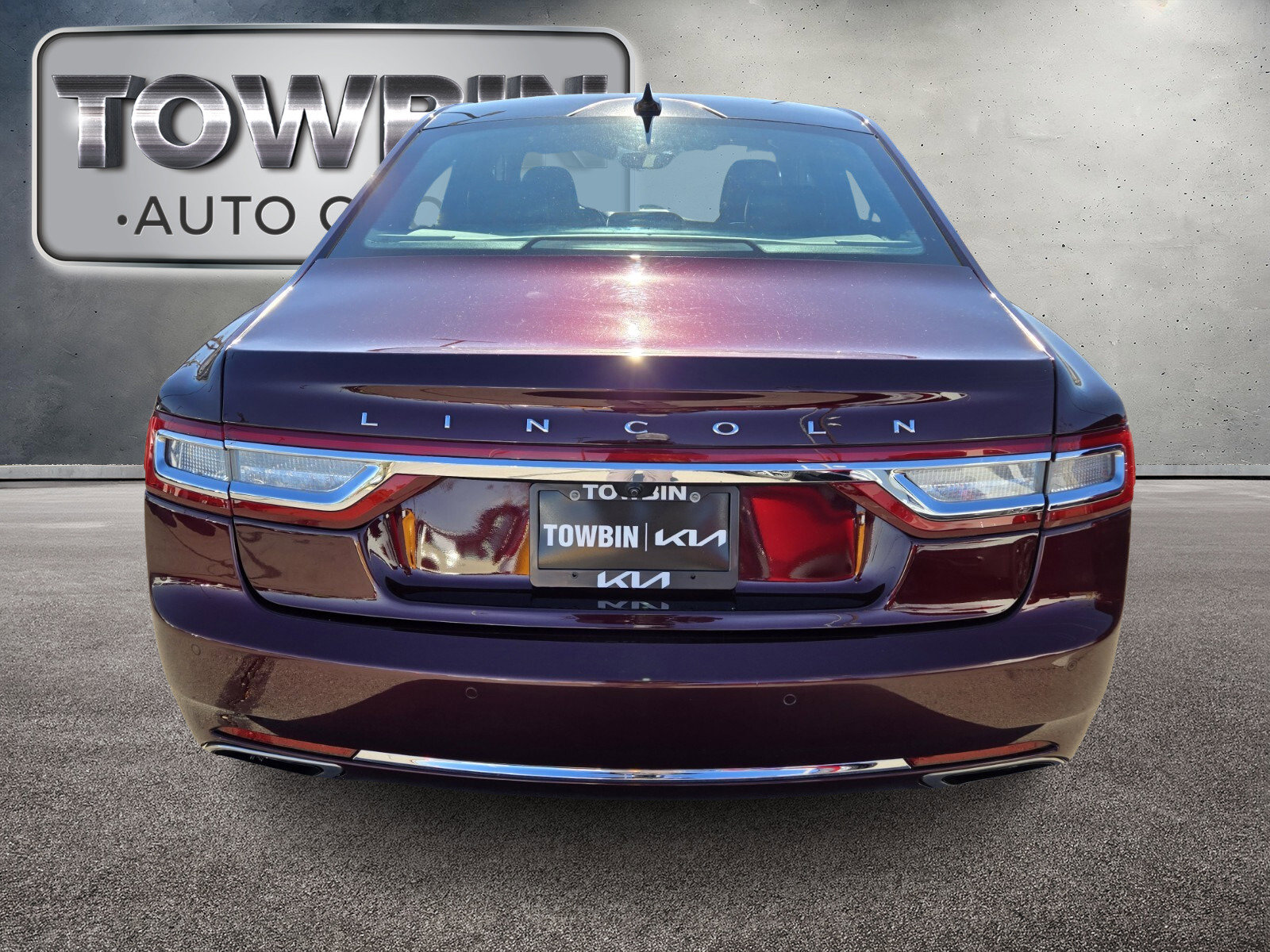 Used 2020 Lincoln Continental Reserve image 6