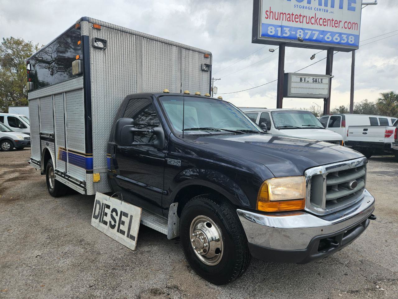 Used 2000 Ford F350 2WD Regular Cab DRW Super Duty image 3