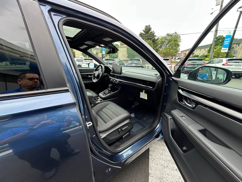 Used 2026 Honda CR-V Sport Touring image 27