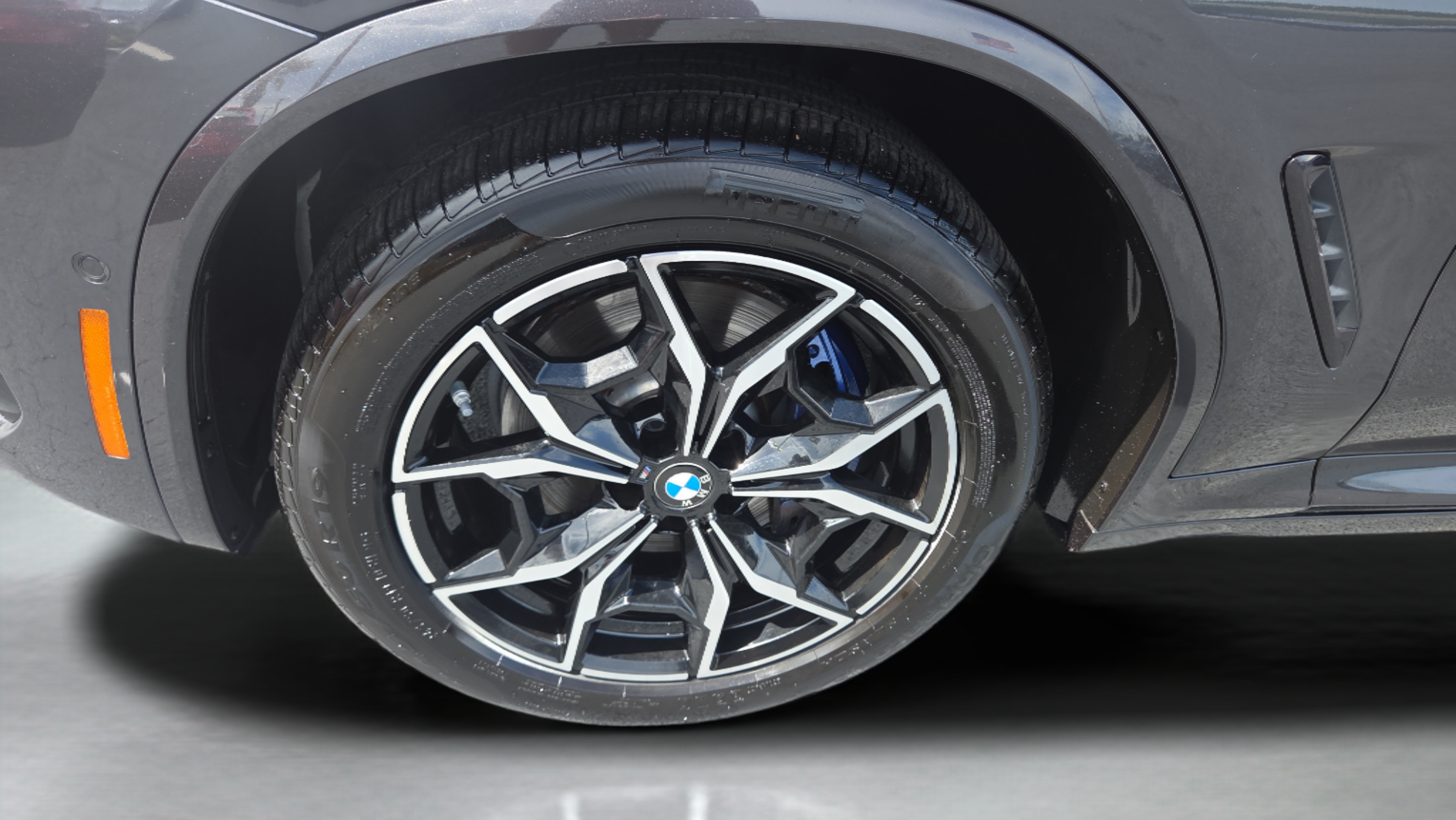 Used 2024 BMW X4 M40i w/ Premium Package AWD/4WD image 41